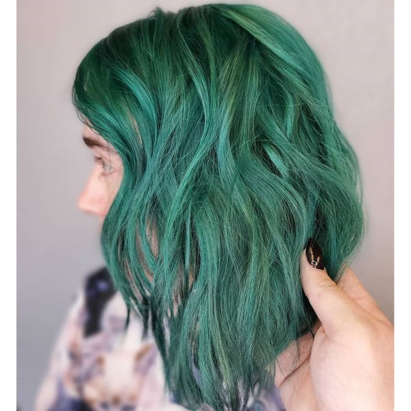 Emerald Green Wavy Long Bob Haircut with Bangs 