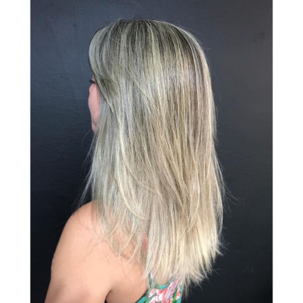 Silver Blonde Ombre for Thin Layered Straight Hair