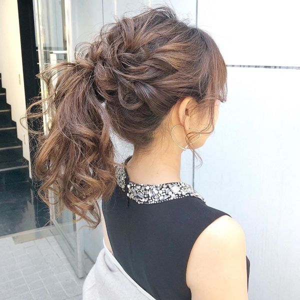 Messy Tangled High Ponytail for Long Wavy Hair