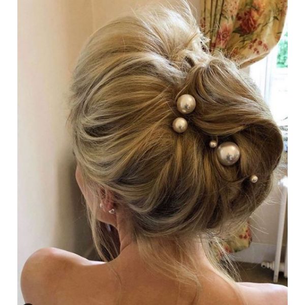 Fabulous Updo with Big Pearl Pins