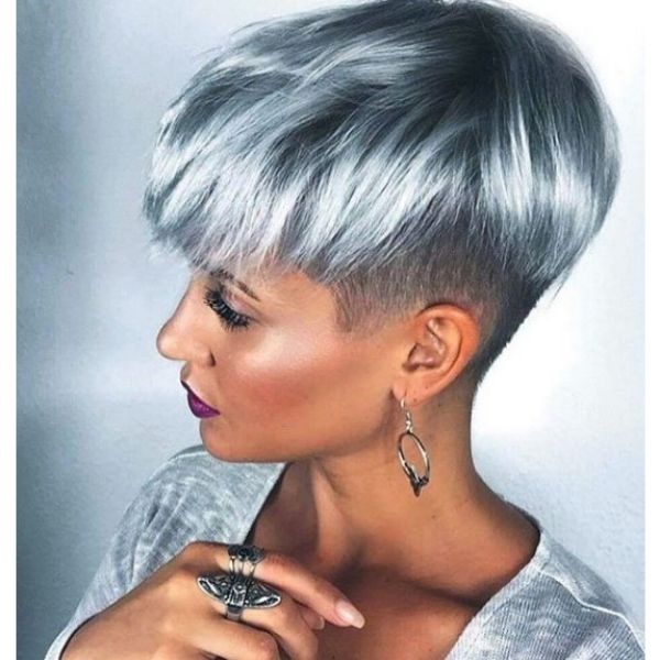  Steel Grey Hairstyle with Dark Strands