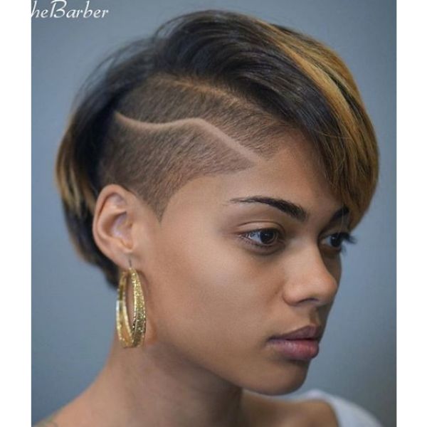  Two-colored Undercut Hairstyle with Shaved Side