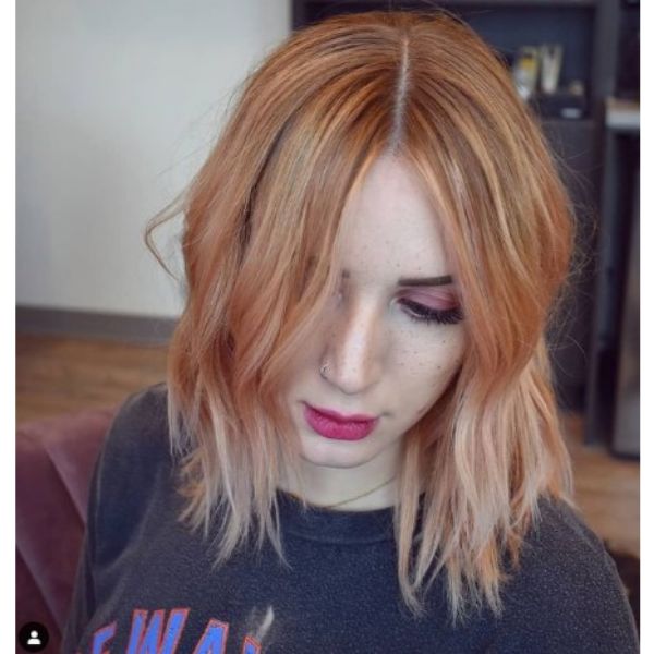 Modern Peach Pink Hairstyle For Thin Hair With Soft Waves