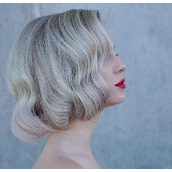 Monroe Style Bob For Blonde Hair With Subtle Waves