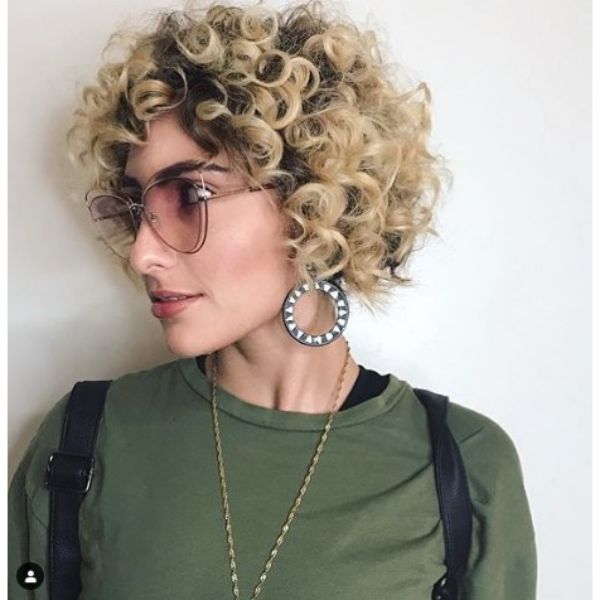Short Curly Haircut For Blonde Hair With Dark RootsShort Curly Haircut For Blonde Hair With Dark Roots