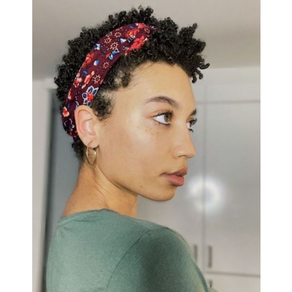  Short Curly Hairstyle With Colorful Headband