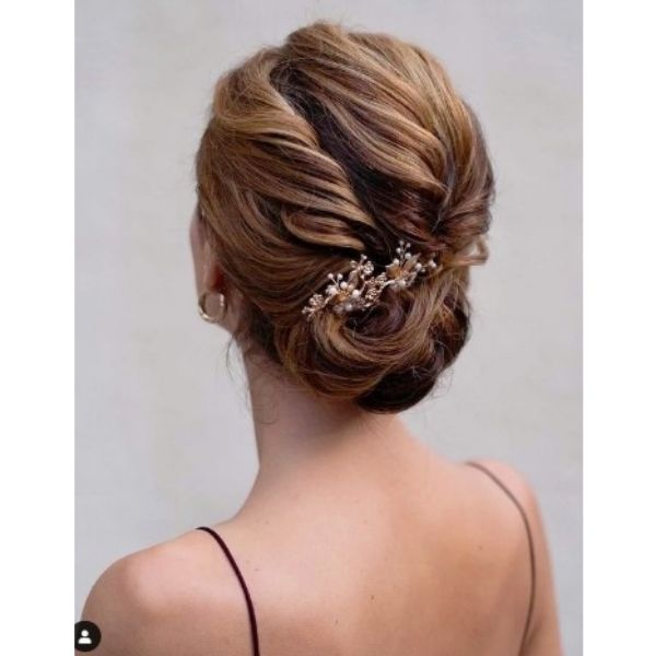 Twisted Negligent Updo With Hair Jewelry For Medium Hair