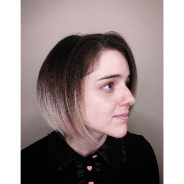 Two-colored Bob With Straight Thin Hair