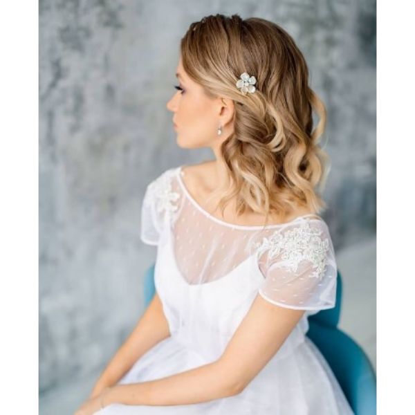  Wedding Hairstyles For Soft Waves With Flower Pin