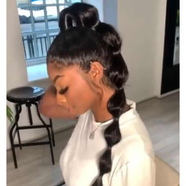 Sleek Bubble Ponytail Hairstyle For Black Hair
