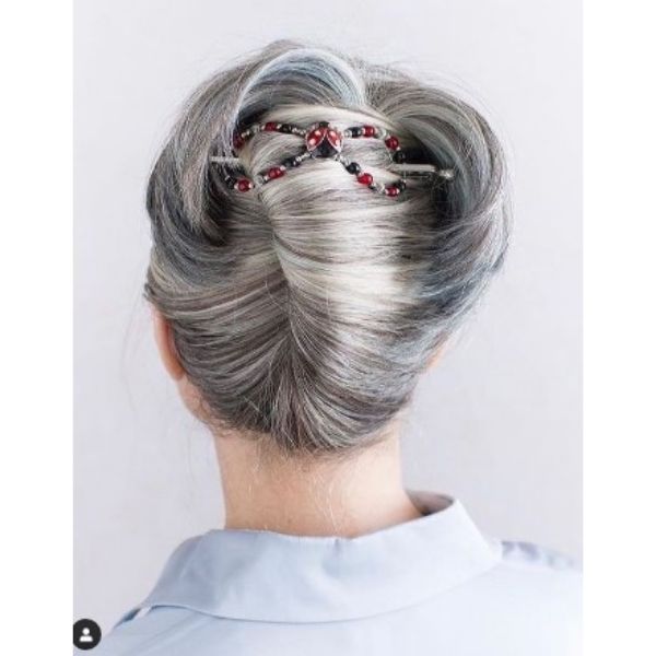  Sleek Silver Gray Updo With Embeded Hair Accessory