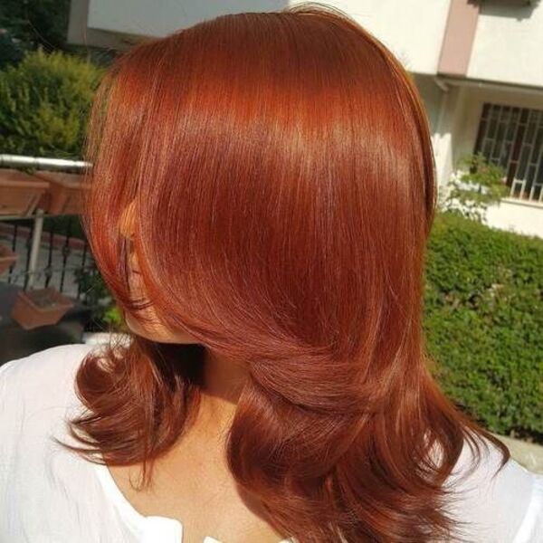 Red Auburn for Flip Tips Hair - A woman in her white shirt