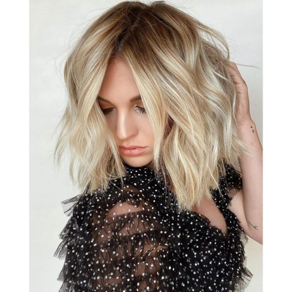 Chunky Wavy Lob for Golden Blonde Hairstyle