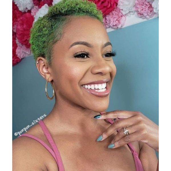  Green Colored Side Twa with Side Part