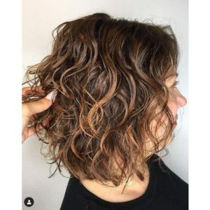 100+ Short Haircuts For Curly Hair To Suprise Everyone! Hairstyle Secrets
