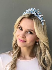 Blonde Wavy Wedding Hairstyle For Medium Hair With White Blue Crown