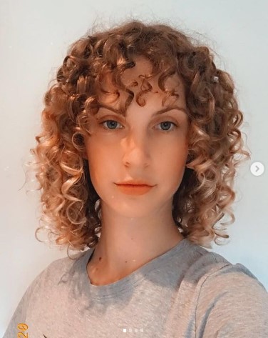 Subtle Balayage For Blonde Hair With Curly Bangs