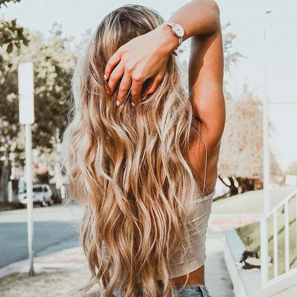 Golden Lengthy Hairstyle