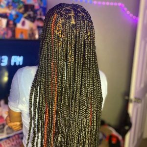 Best Knotless Braids Chic and Trendy in 2022 (with Pictures)