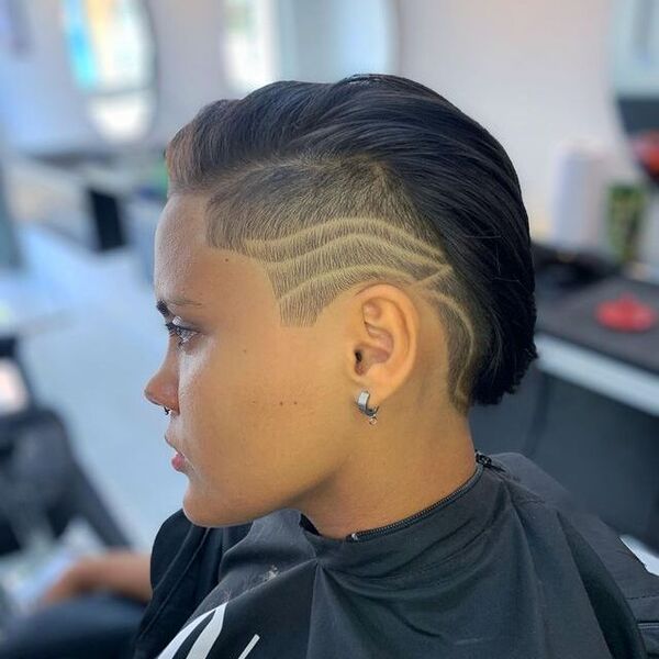 Asymmetrical Cut with Freestyle - a woman in a side view