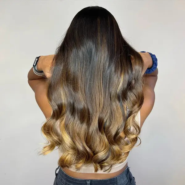Warm Caramel Ombre - a woman in a back view