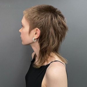 50 Best Female Mullet Hairstyle Ideas for Women in 2025 | Hairstyle Secrets
